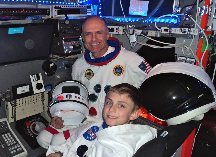 quot;AstroNuts kids space club" - The Awesome Foundation